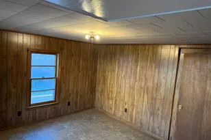 219 Elm St, Jefferson, GA 30549 - Photo 7