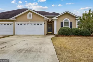 119 Austin Ryan Dr, Kingsland, GA 31548 - Photo 1