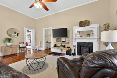 35 Combs Street, Locust Grove, GA 30248 - Photo 9