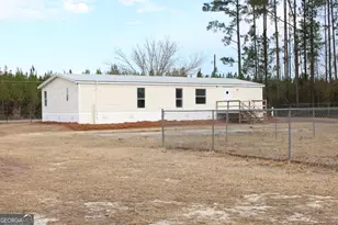 300 Josephine Park Rd, Waycross, GA 31503 - Photo 17