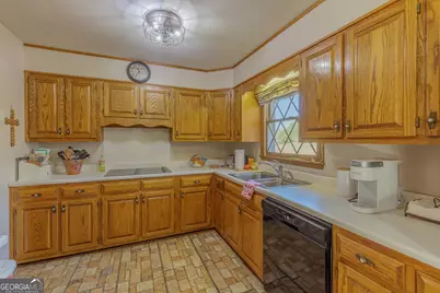 308 Pheasant Drive, Dalton, GA 30721 - Photo 7