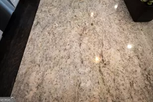 110 Lakeview Dr, Winterville, GA 30683 - Photo 11