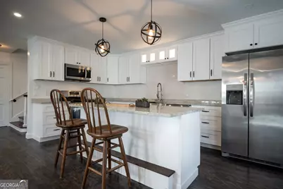 110 Lakeview Drive, Winterville, GA 30683 - Photo 9