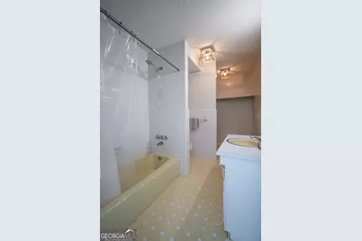 110 Lakeview Drive, Winterville, GA 30683 - Photo 23