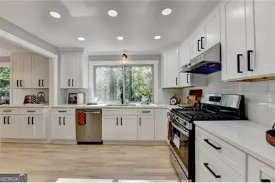 2820 Bluebird Circle, Duluth, GA 30096 - Photo 13