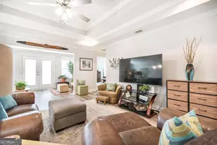 420 Lamplight Dr, Byron, GA 31008 - Photo 9