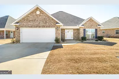 420 Lamplight Drive, Byron, GA 31008 - Photo 1