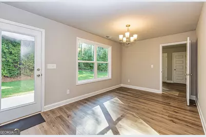 407 Barnetts Bridge Road, Jackson, GA 30233 - Photo 31