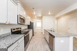 3811 River Rock Rd, Lithonia, GA 30038 - Photo 7