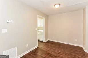 5963 Sherwood Trace, Lithonia, GA 30038 - Photo 5