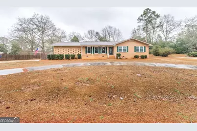 411 Pine Forrest, Dublin, GA 31021 - Photo 3