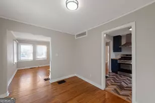 152 1st St SW, Atlanta, GA 30314 - Photo 5