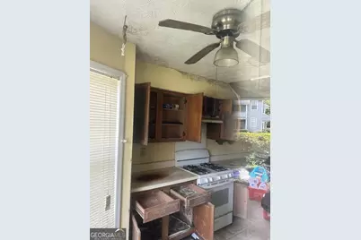 9460 Cypress Lane, Jonesboro, GA 30238 - Photo 3