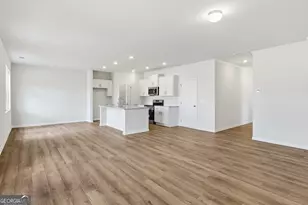 28 Umber Ln, Newnan, GA 30263 - Photo 3