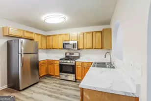 2804 Crest Ridge Way SW, Marietta, GA 30060 - Photo 5