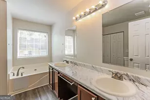 2804 Crest Ridge Way SW, Marietta, GA 30060 - Photo 9