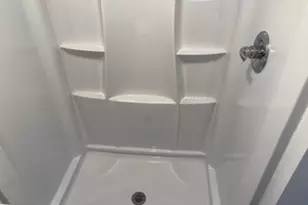 221 N Forest Ave, Hartwell, GA 30643 - Photo 5