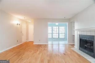 2683 Vinings Central Dr SE, Atlanta, GA 30339 - Photo 5