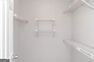 2683 Vinings Central Dr SE, Atlanta, GA 30339 - Photo 13