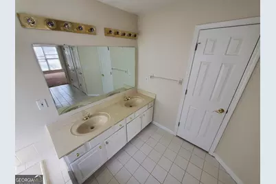 1249 Thorncliff Court, Lawrenceville, GA 30044 - Photo 19