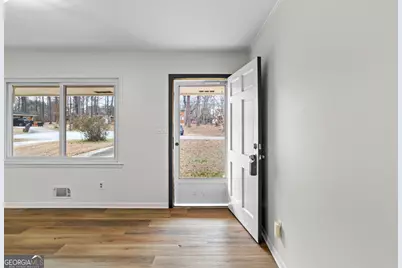 3548 Meadowview Court, Rex, GA 30273 - Photo 5