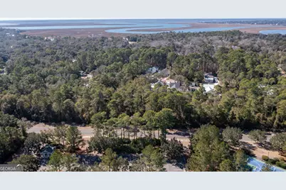 306 Clubhouse Circle, Saint Marys, GA 31558 - Photo 7