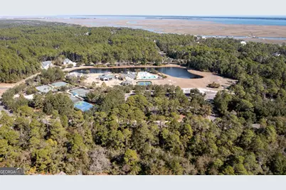 306 Clubhouse Circle, Saint Marys, GA 31558 - Photo 11