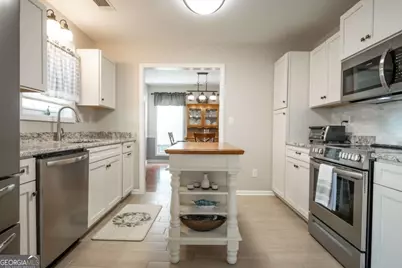 285 Bedford Drive, Athens, GA 30606 - Photo 9