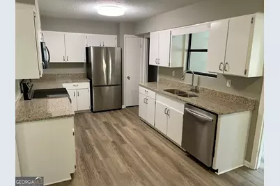 574 Charles Street, Saint Marys, GA 31558 - Photo 7