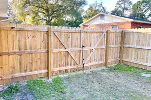 574 Charles St, Saint Marys, GA 31558 - Photo 27