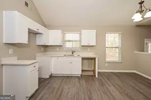 541 Rosalind Terrace, Locust Grove, GA 30248 - Photo 5