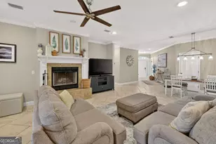 308 Magnolia St, Saint Simons, GA 31522 - Photo 9