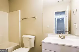 6670 South Ave, Union City, GA 30291 - Photo 13