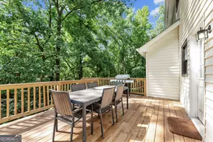 217 Skyland Dr, Roswell, GA 30075 - Photo 23