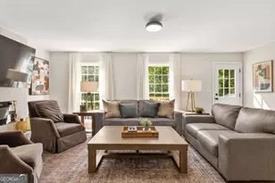 217 Skyland Dr, Roswell, GA 30075 - Photo 7