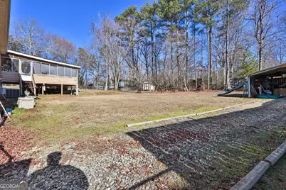 869 Falconcrest Drive, Lawrenceville, GA 30043 - Photo 23