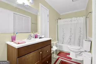 869 Falcon Crest Dr, Lawrenceville, GA 30043 - Photo 15
