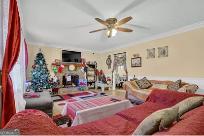 869 Falconcrest Drive, Lawrenceville, GA 30043 - Photo 5