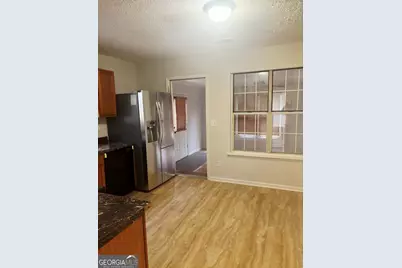 557 Crestridge Court, Stone Mountain, GA 30083 - Photo 3