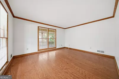 110 Lakepoint Lane, Fayetteville, GA 30215 - Photo 5