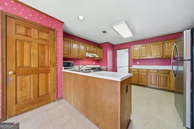 110 Lakepoint Lane, Fayetteville, GA 30215 - Photo 13