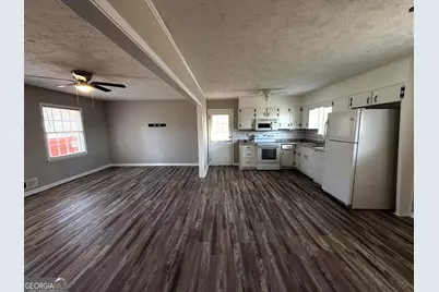 6168 Deans Way, Morrow, GA 30260 - Photo 9