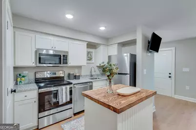 710 Jesse Jewell SE #210, Gainesville, GA 30501 - Photo 9