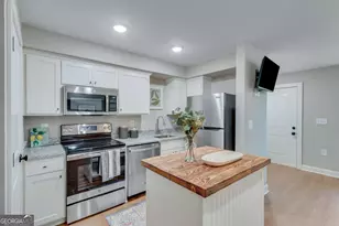 710 Jesse Jewell SE, Gainesville, GA 30501 - Photo 9