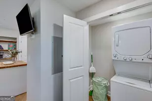 710 Jesse Jewell SE, Gainesville, GA 30501 - Photo 7