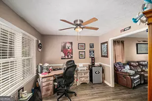 2203 Honeybee Creek Dr, Griffin, GA 30224 - Photo 7