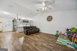 238 W Dawson Ave, Kingsland, GA 31548 - Photo 5