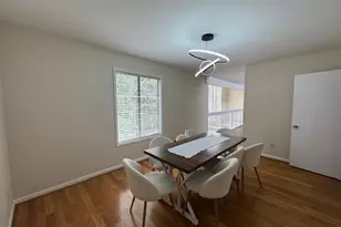 192 NE Kings Row NE, Marietta, GA 30067 - Photo 9