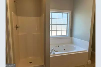 221 Tara Place NE, Milledgeville, GA 31061 - Photo 11