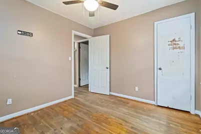 913 Longleaf Drive, Forest Park, GA 30297 - Photo 9